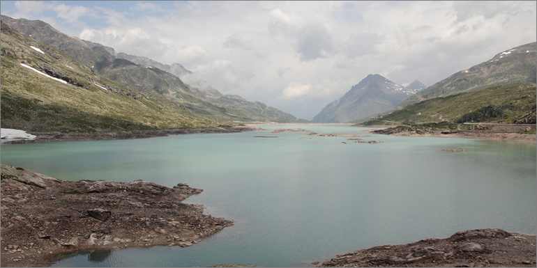 Der Gletschersee Lago Bianco